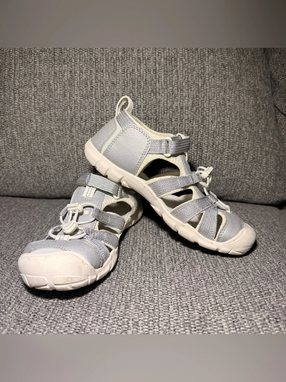 Keen Kids' Seacamp II CNX silver star/white sandal washable bungee Velcro size 3